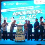 Wakil Gubernur Sumsel Mawardi Yahya menutup kegiatan Popda XVI Sumsel (Dok. Humas Pemprov Sumsel / Indodaily.co)