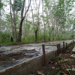 Proyek jalan cor beton di Desa Sukamulya Kecamatan Indralaya Utara