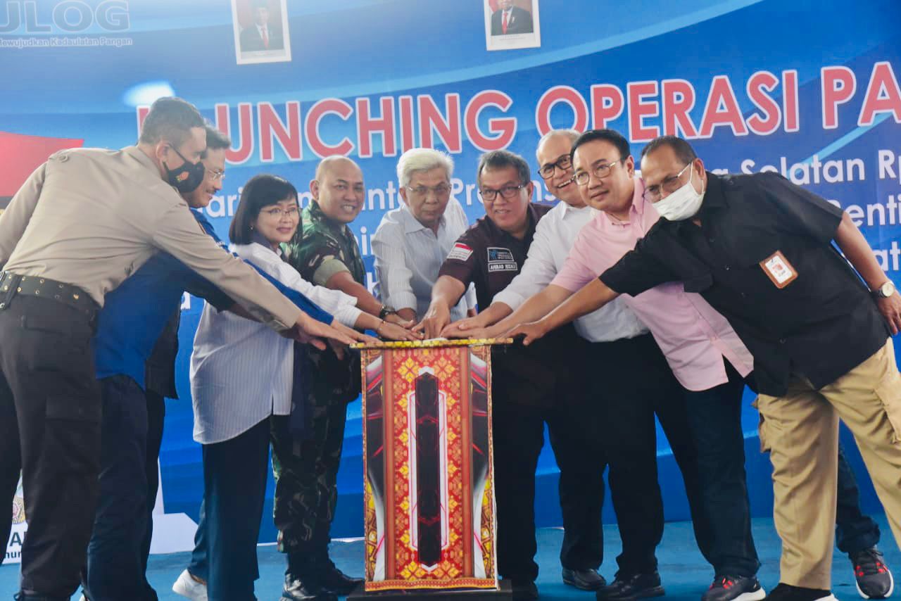Launching Operasi Pasar di Pasar Lemabang Palembang