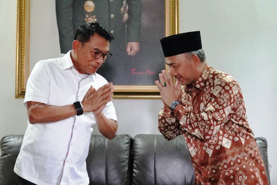 Pj Bupati Muba Apriyadi bertemu dengan Kepala Staff Kepresidenan Moeldoko di Jakarta (Dok. Humas Pemkab Muba / Indodaily.co)