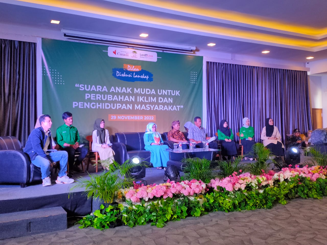 “DILAN (Diskusi Lanskap): Suara Anak Muda untuk Perubahan Iklim dan Penghidupan Masyarakat Gambut”, di Hotel Airish Palembang, Selasa (29/11/2022) (Indodaily.co)