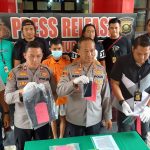 Kapolrestabes Palembang saat konferensi pers kasus pembunuhan terhadap korban di hotel berbintang kawasan Jalan Sudirman Palembang, Selasa (6/12/2022)