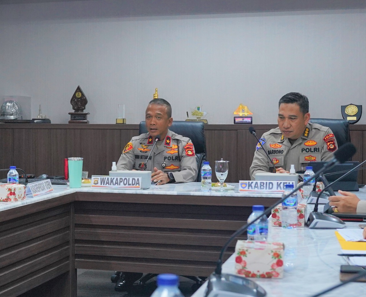 Polda Sumsel menggelar anev realisasi anggaran TA 2022, Jumat (/12/2022)