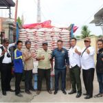 BPI KPNPA RI menyalurkan beras kepada warga sebanyak 1500 orang yang berhak mendapatkannya, Selasa (13/12/2022)