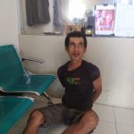 Ajong, salah satu pelaku yang hendak mencuri saat diamankan di Polsek Seberang Ulu I Palembang