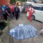 Korban tewas akibat luka tusuk saat akan dibawa ke RS Bhayangkara, Jumat (16/12/2022) pagi