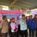 Dinas Sosial Sumsel berikan 750 karung beras seberat 5 Kg kepada masyarakat terdampak kenaikan harga Bahan Bakar Minyak (BBM)