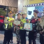 Kapolres Muba Akbp Siswandi Sik SH MH bersama para pejabat utama polres Muba melakukan pengecekan pada pos pengamanan Sekayu dan Pos pengamanan Lais, Sabtu (24/12/2022) malam