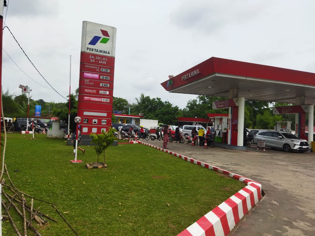 Salah satu SPBU yang ada di Kota Palembang