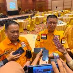 Ketua DPD Partai Hanura Sumsel, Ahmad Al-Ahzar di dampingi oleh Sekretaris DPD Partai Hanura Sumsel Yakni Aslam Mahrom