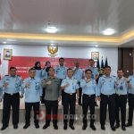 Kakanwil Kemenkumham Sumsel, Dr Ilham Djaya saat memimpin Rapat Percepatan Pelaksanaan Rencana Kinerja Tahunan, Selasa (10/1) di Aula Kanwil