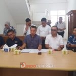 Kuasa Hukum Asnaini Khamsin, Suwito Winoto saat jumpa pers di Kantor DPC Federasi Advokat RI [Ferarri] Kota Palembang, Senin [9/1/2023]