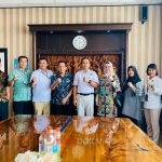 Kepala Disnakertrans Muba Mursalin SE MM melakukan Penandatangan Memorandum of Agreement (MoA) dengan Kepala PPSDM Migas Cepu, Waskito Tunggul Nusanto, Senin (9/1/2023)  di PPSDM Migas Cepu.