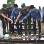 Keluarga Besar Penerangan Kodam II/Sriwijaya melaksanakan Ziarah rombongan ke Taman Makam Pahlawan (TMP) Ksatria Ksetra Siguntang (KKS), Rabu (11/01/2023)