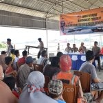 Polda Sumsel kembali menggelar Jumat Curhat dan berbagi bersama masyarakat pesisir Sungai Musi Palembang, Jum'at (13/1/2023)