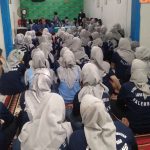 Mahasiswa dan dosen Universitas MDP Palembang saat memberikan penyuluhan tentang pancasila dan penyalahgunaan narkoba, Selasa (17/01/2023) di Lapas Permempuan Kelas IIA Palembang
