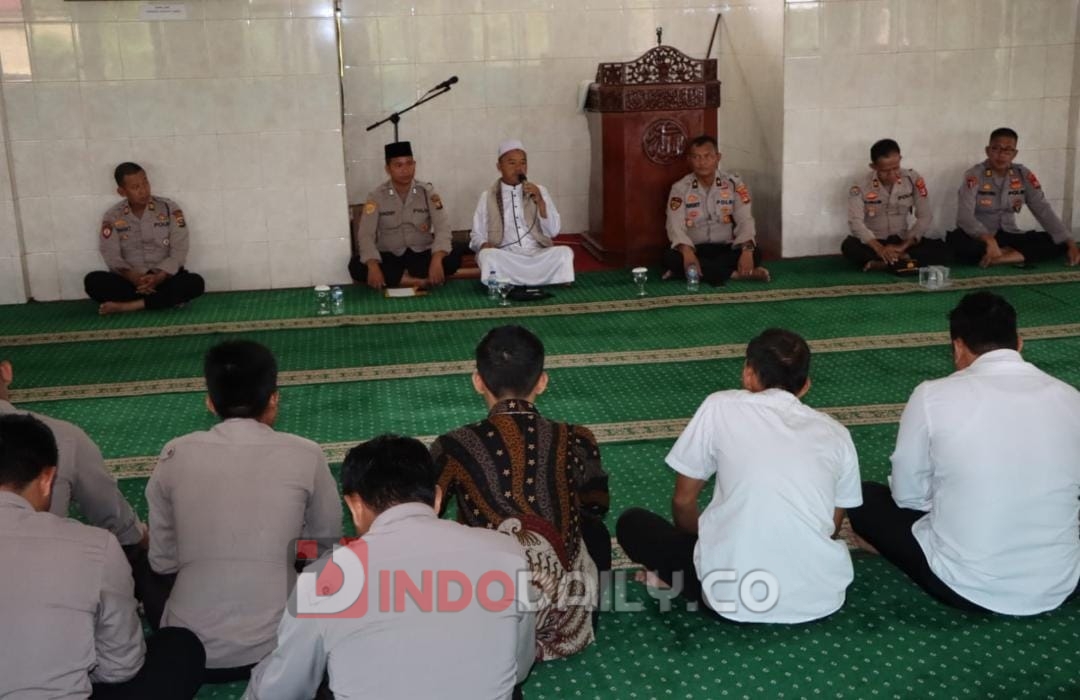 Binrohtal bersama di Masjid Nurul Hikmah komplek Rumah Makan Pagi Sore Indralaya, Rabu (18/01/2023)