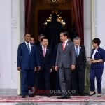 Presiden Joko Widodo menerima kunjungan kehormatan para Menteri Luar Negeri (Menlu) ASEAN dan Sekretaris Jenderal (Sekjen) ASEAN, Kao Kim Hourn, di Istana Merdeka, Jakarta, pada Jumat, 3 Februari 2023. Foto: BPMI Setpres