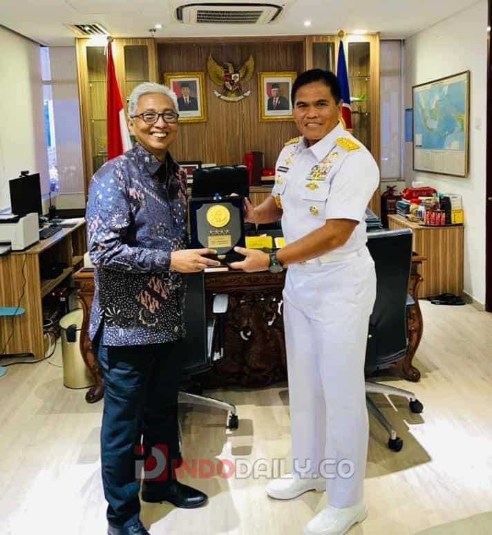 Kasal Laksamana TNI Muhammad Ali melaksanakan courtesy call kepada Duta Besar Republik Indonesia di Kuala Lumpur Hermono bertempat di Jalan Tun Razak 233, Kuala Lumpur, Malaysia, Jumat (17/02/2023)