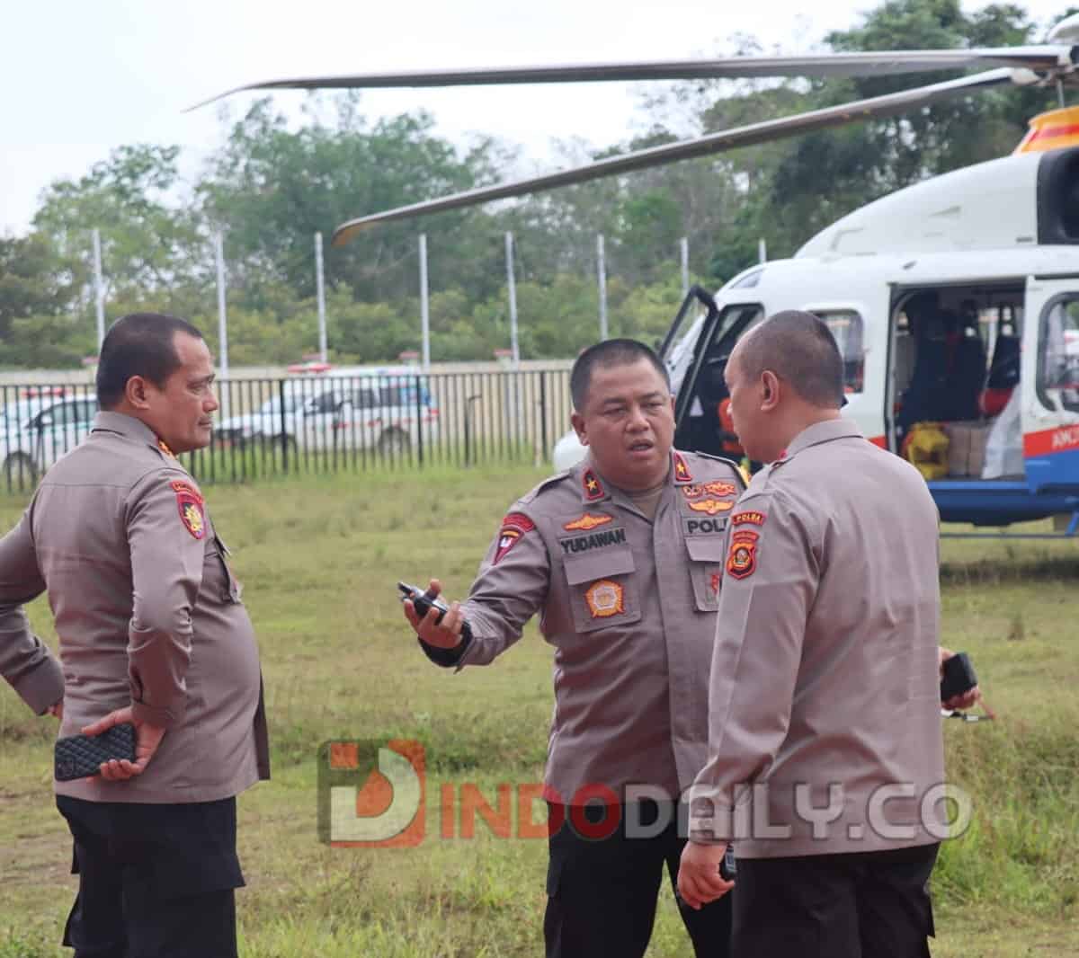 Kapolda Sumatera Selatan Irjen Pol A Rachmad Wibowo dan Kapolda Sumatera Barat Irjen Pol Suharyono tiba di KONI Kabupaten Merangin, Senin (20/2/2023).