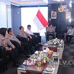 Karo Ops Polda Kombes Pol Drs. Kamaruddin MSi menerima audiensi Ketua Indonesian Youth Day RM Kritiadji dan rombongan, Senin (20/2/23) di ruang Delegasi Lantai II Gedung Presisi Mapolda Sumse