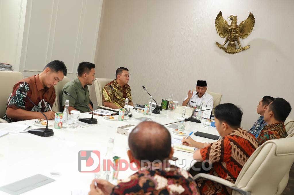Rapat Koordinasi Pengoperasian Unit Pengelola Aspal Karet Sekayu di Ruang Rapat Guest House Griya Bumi Serasan Sekate, Kamis (23/2/2023)