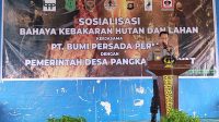 Wakapolda Sumsel Brigjen Pol M Zulkarnain SIK Sosialisasi Karhutla dan Illegal Drilling yang bekerjasama dengan PT Bumi Persada Permai di Desa Pangkalan Bayar Kecamatan Bayung Lencir, Muba, Jumat (24/2)
