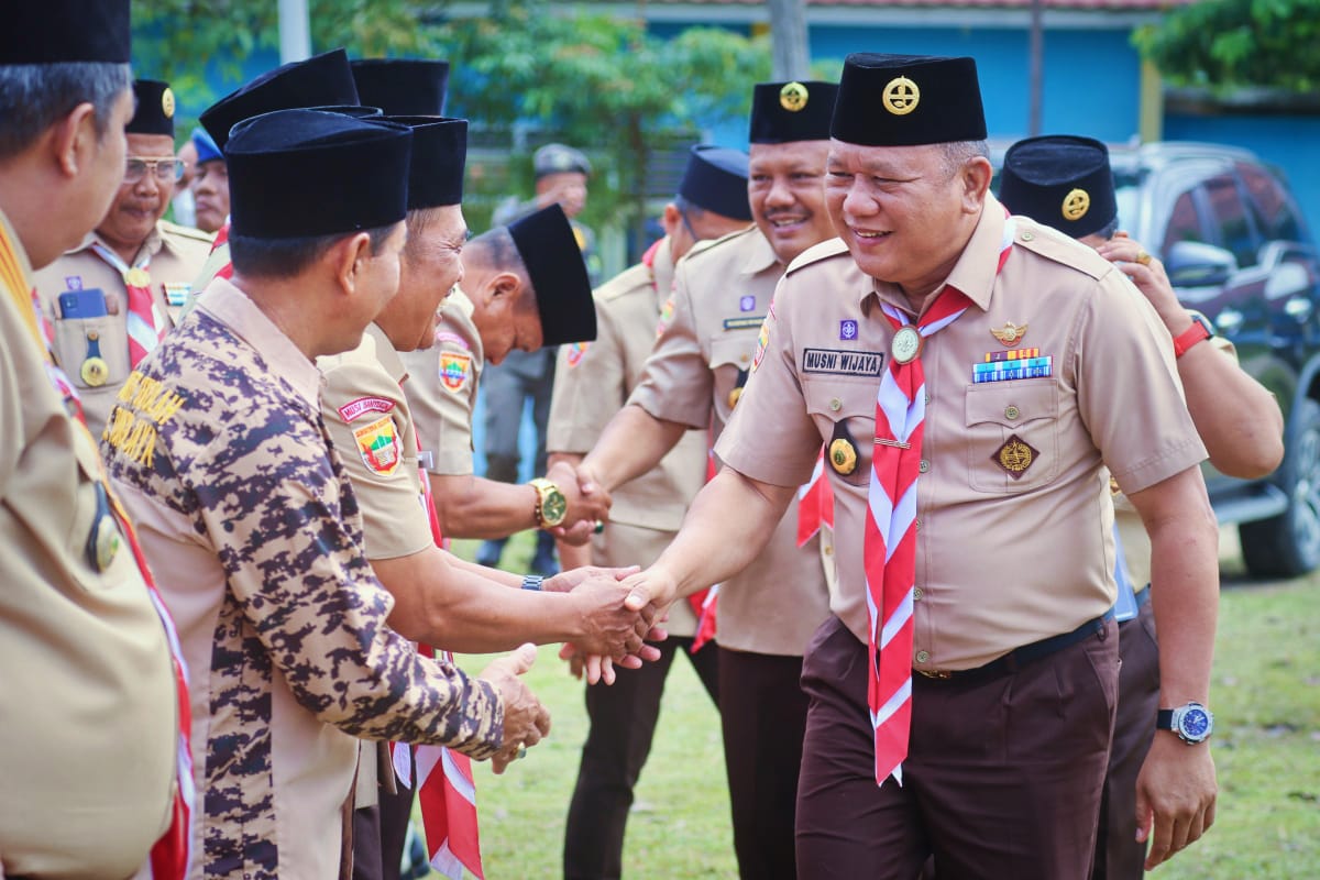 Pembukaan Lomba Tingkat Regu Pramuka Penggalang Tiga (LT.III) Tingkat Kwartir Cabang Gerakan Pramuka Musi Banyuasin di Bumi Perkemahan Pandu Kinasih Desa Sumber Harum A1 di kecamatan Tungkal Jaya, Senin (27/2/2023)