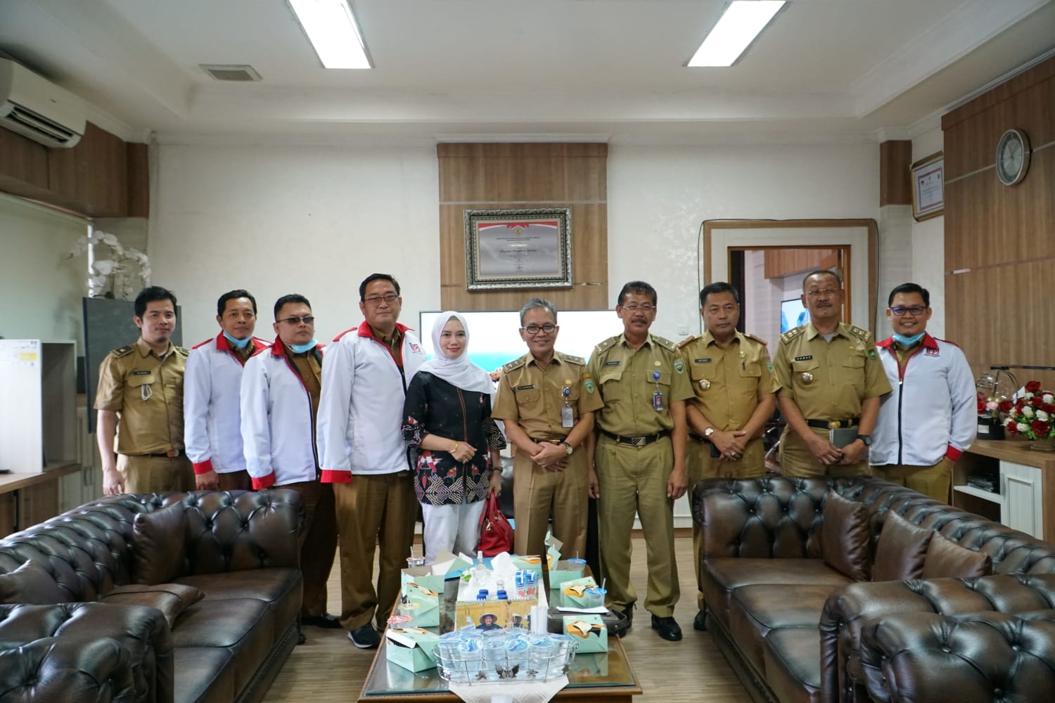 Sekda Provinsi Sumsel, Ir. S.A Supriono saat menerima audensi Dewan Pengurus IFPI, di ruang kerjanya, Selasa (28/02/2023)