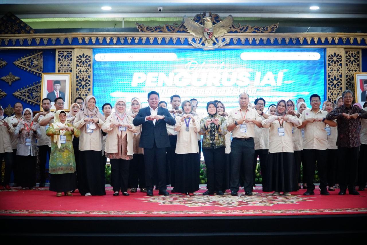 Gubernur Sumsel Hadiri Pelantikan Pengurus IAI Wilayah Sumsel Periode 2023-2027 (Dok. Humas Pemprov Sumsel)