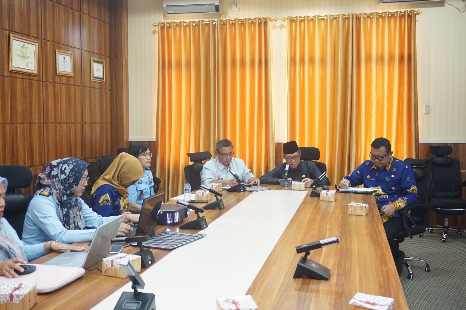 Suasana rapat praharmonisasi