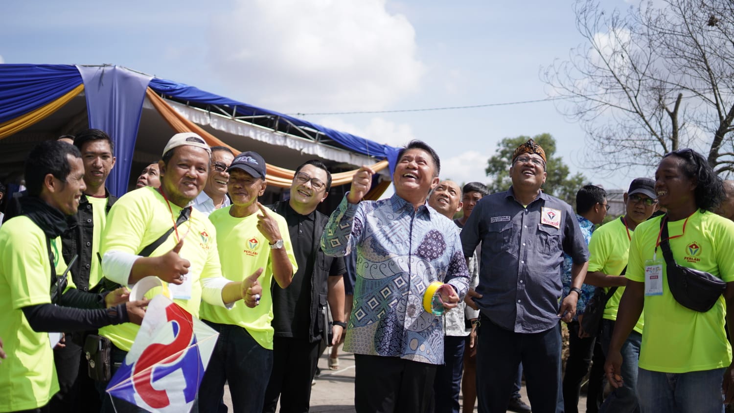 Gubernur Sumsel Herman Deru Instruksikan Perlasi Libatkan Anak-Anak Pada Lomba Layang-Layang Aduan (Dok. Humas Pemprov Sumsel)