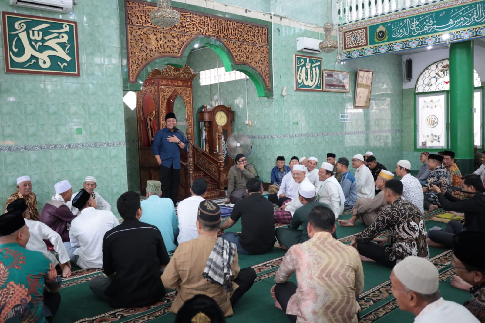 Di Awal Ramadhan 1444 Hijriah, Herman Deru Safari Jumat di Masjid Nurul Iman Palembang (Dok. Humas Pemprov Sumsel)