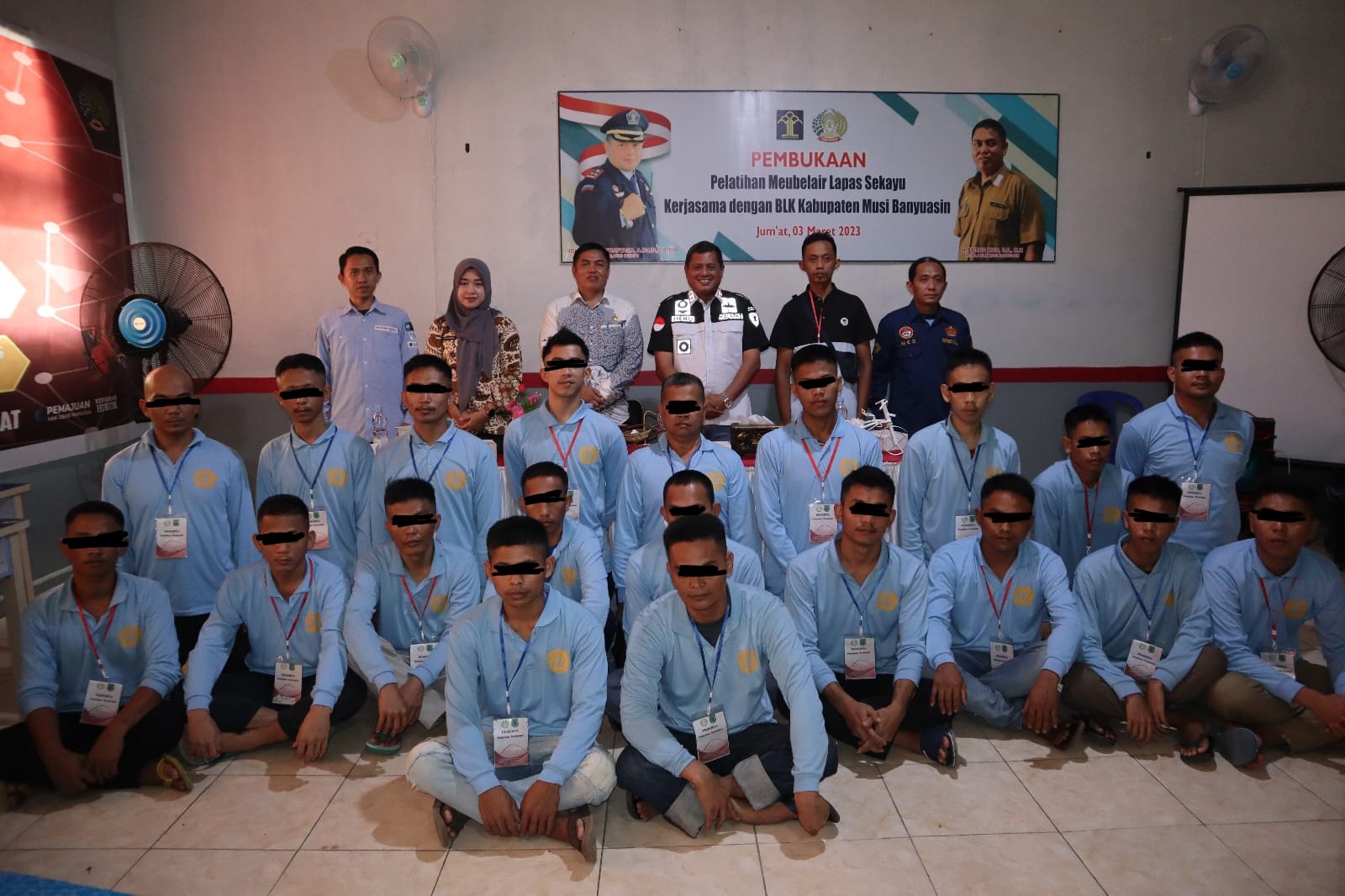 20 Warga Binaan Pemasyarakatan (WBP) Lapas Sekayu dibekali skill pembuatan mebel