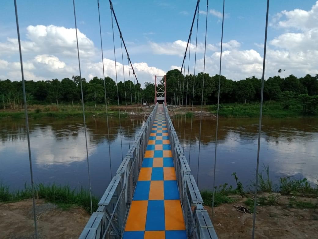 Jembatan Gantung Sugih Waras Teluk Gelam