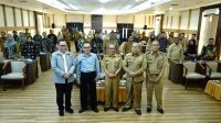 Sekda Sumsel, Ir. S.A Supriono saat menghadiri Rakor) Kepala Bagian Hukum Kabupaten/Kota Se-Sumsel sebagai bentuk koordinasi satu sama lain dalam menjalankan tugas pemerintahan dalam bidang hukum di daerah masing-masing bertempat di Hotel Swarna Dwipa, Selasa, (7/3/2023)