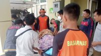 Tim SAR Gabungan usai mengevakuasi Giga Danuri (11), yang ditemukan tewas saat berennag di bendungan, Rabu (8/3/2023)