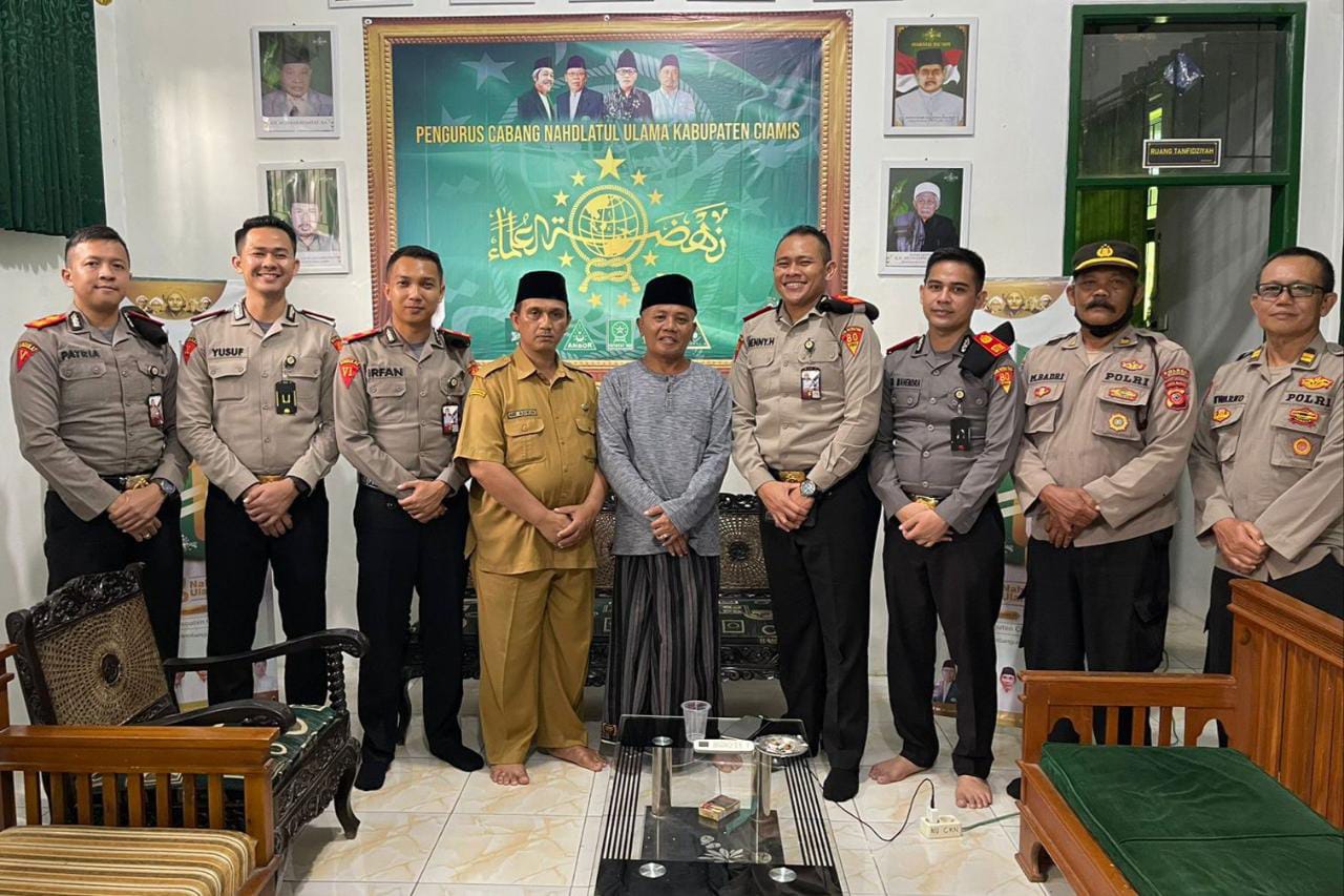 Mahasiswa STIK Lemdiklat Polri dengan tokoh agama di PCNU Kabupaten Ciamis