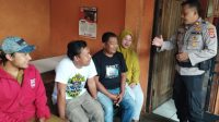 Kapolsek Panjalu saat Jumat Curhat di Dusun Garahang, Desa Panjalu