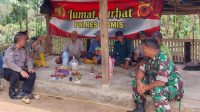 Polsek Panumbangan Polres Ciamis Polda Jabar melaksanakan jumat curhat bersama warga di Dusun Cibodas