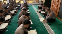 Satuan Samapta Polres Ciamis saat pembinaan rohani di Masjid Al Hidayah Mapolres Ciamis