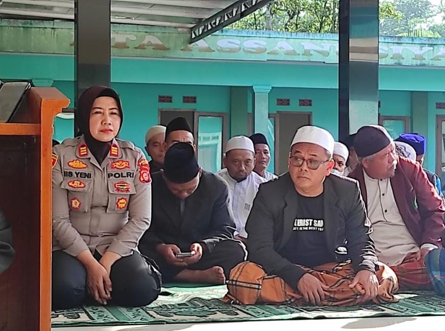 Kapolsek Rajadesa Polres Ciamis Polda Jawa Barat AKP Hj. Iis Yeni Idaningsih, melaksanakan safari Ramadan 1444 H