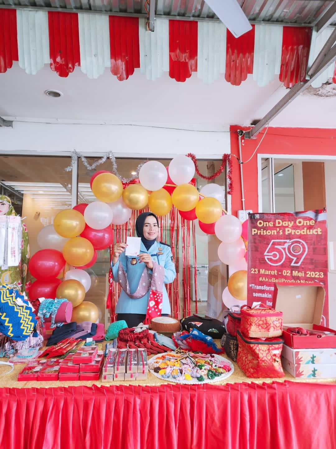 Produk hasil karya warga binaan Lapas Perempuan Palembang