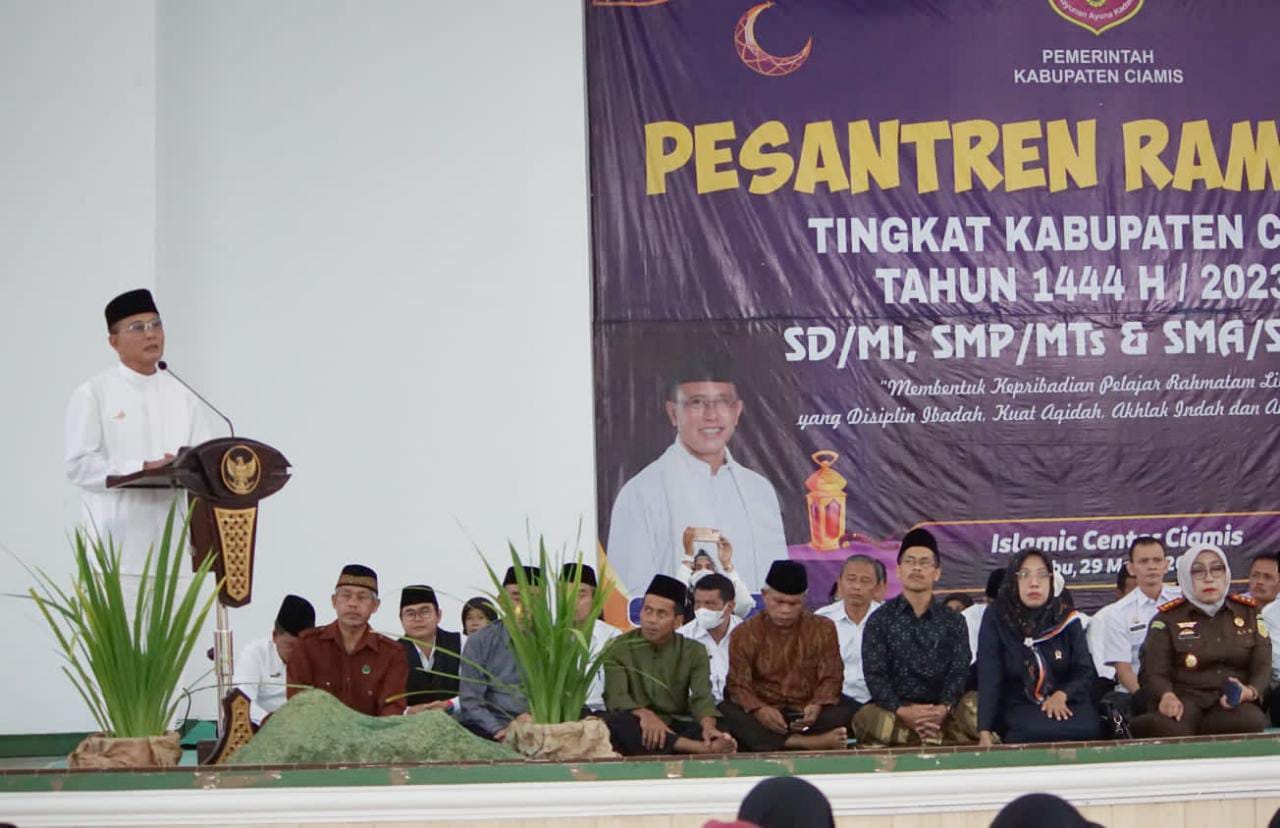 Bupati Ciamis Dr H Herdiat Sunarya membuka secara resmi Pesantren Ramadhan Tingkat Kabupaten Ciamis 1444 H, pada Rabu (29/3/2023)