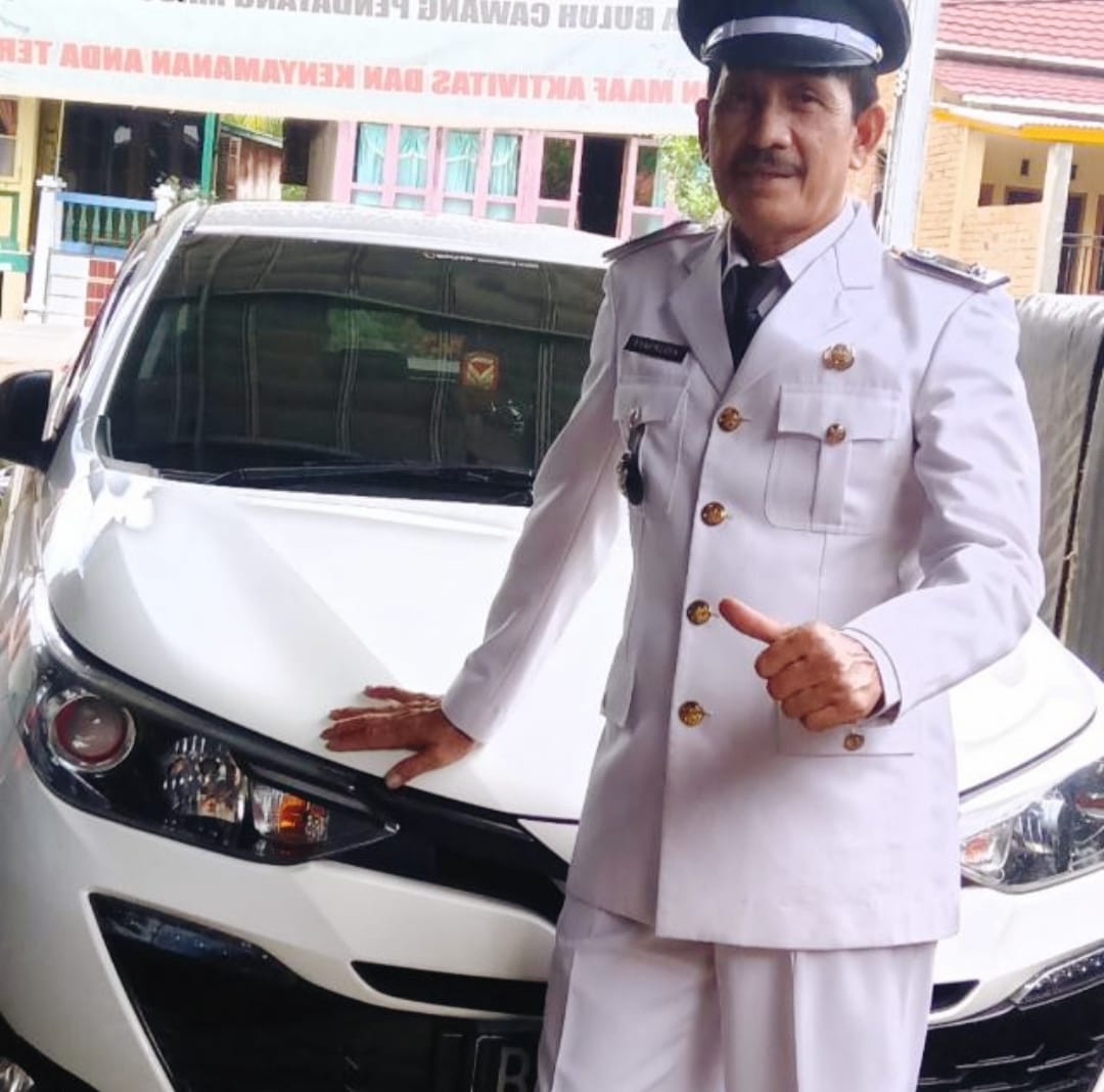 Kepala Desa Bulucawang Saparudin