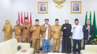 Ketua DPD FORPESS Muba, KH Muhammad Nur Badri saat Audiensi dengan Pj Bupati Apriyadi Mahmud, Senin (3/4/2023)