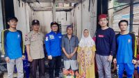 Pemkab Muba memberikan bantuan bagi korban terdampak kebakaran Desa Peninggalan Kecamatan Tungkal Jaya, Minggu (16/4/2023)