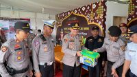 Kapolres Muba Akbp Siswandi Sik SH MH yang didampingi oleh Kasatlantas Akp. Ricky Mozam SH. MH turun langsung cek pos pengamanan dan pos pelayanan