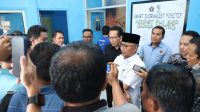 Pj Bupati Muba Apriyadi Mahmud saat memberi keterangan pers di depan wartawan