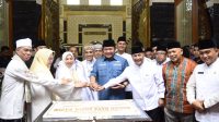Herman Deru Dibuat Takjub Megahnya Masjid Raya Abdul Kadim Desa Epil Muba (Dok. Humas Pemprov Sumsel)